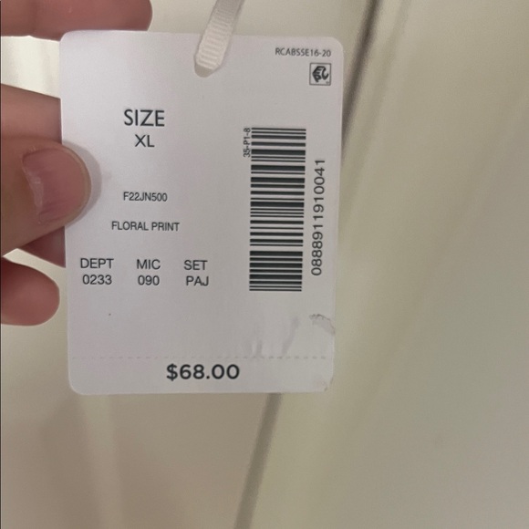 Cabernet Red and Black Women’s Pajama Set Size XL - Picture 4 of 7